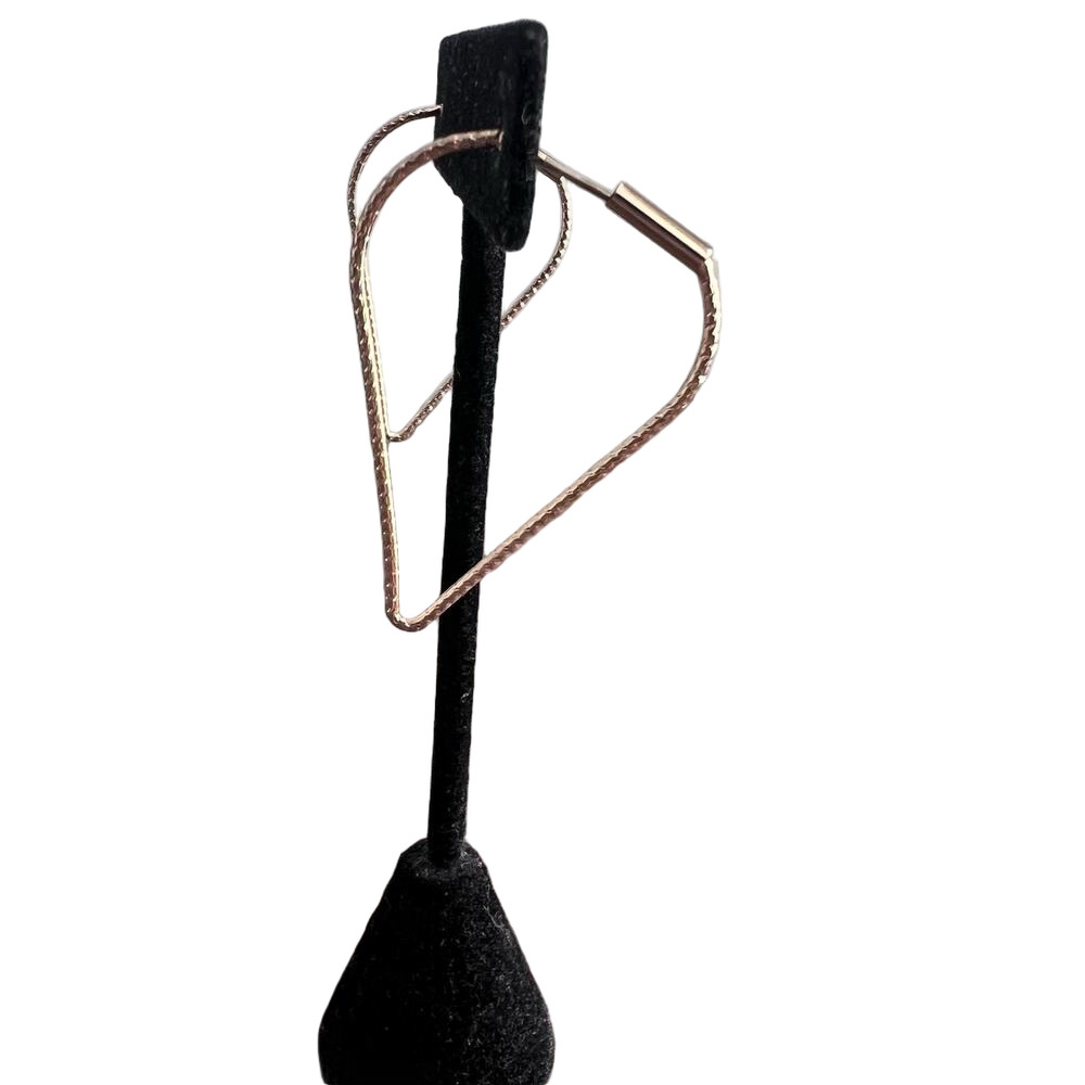 New Its Sense Hammered Gold Triangle Hoop Earrings